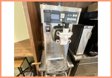 ソフトクリームサーバー