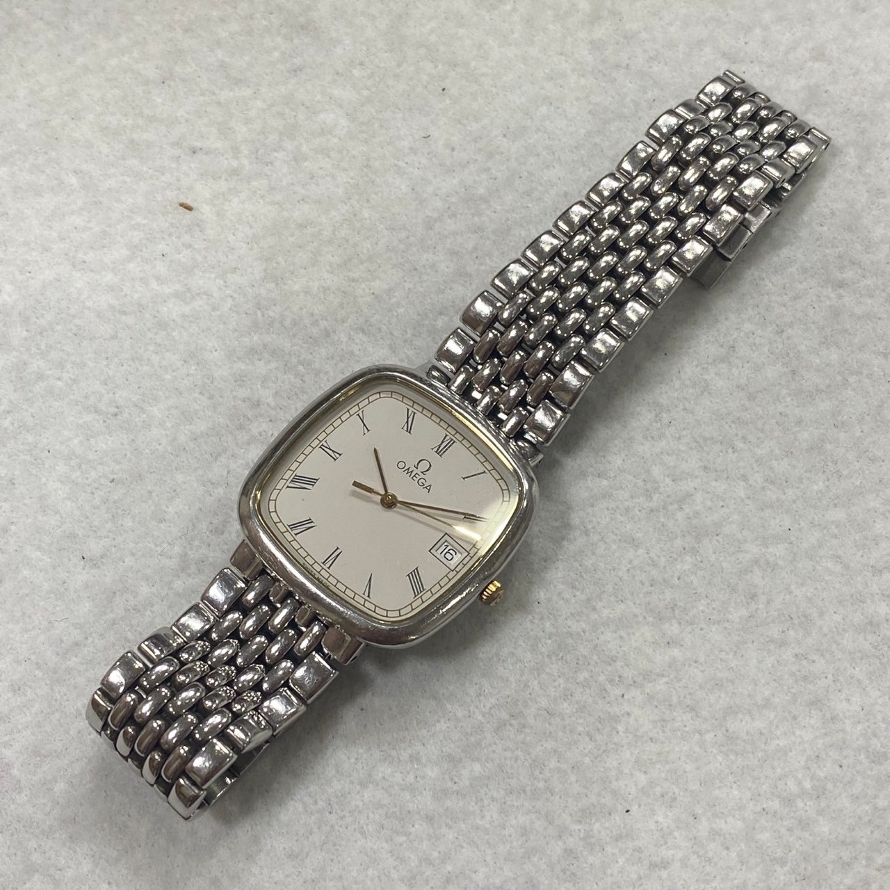 オメガの腕時計を買取させていただきました!