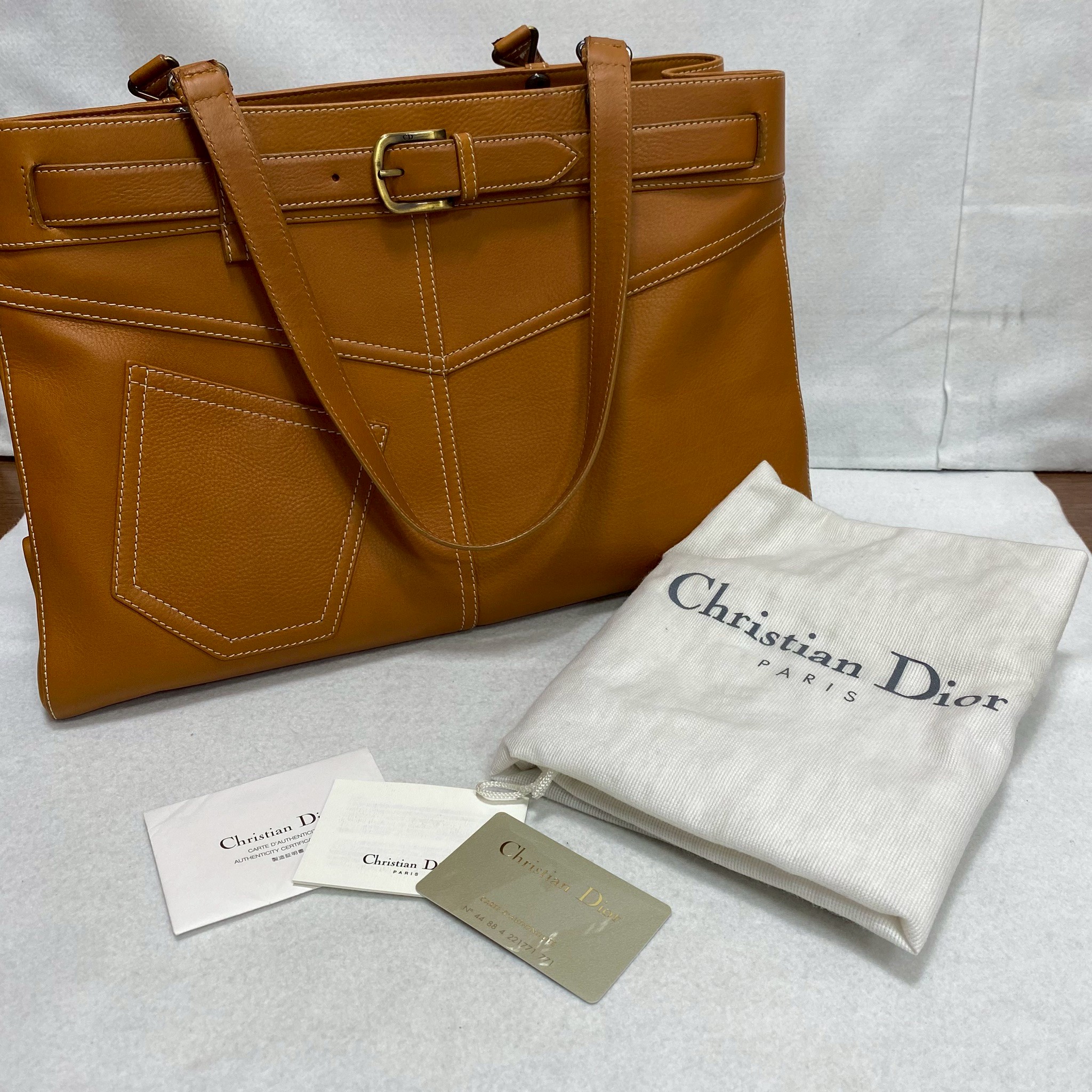 【買取実績|大阪市】Christian Dior レザートートバッグを出張買取いたしました!