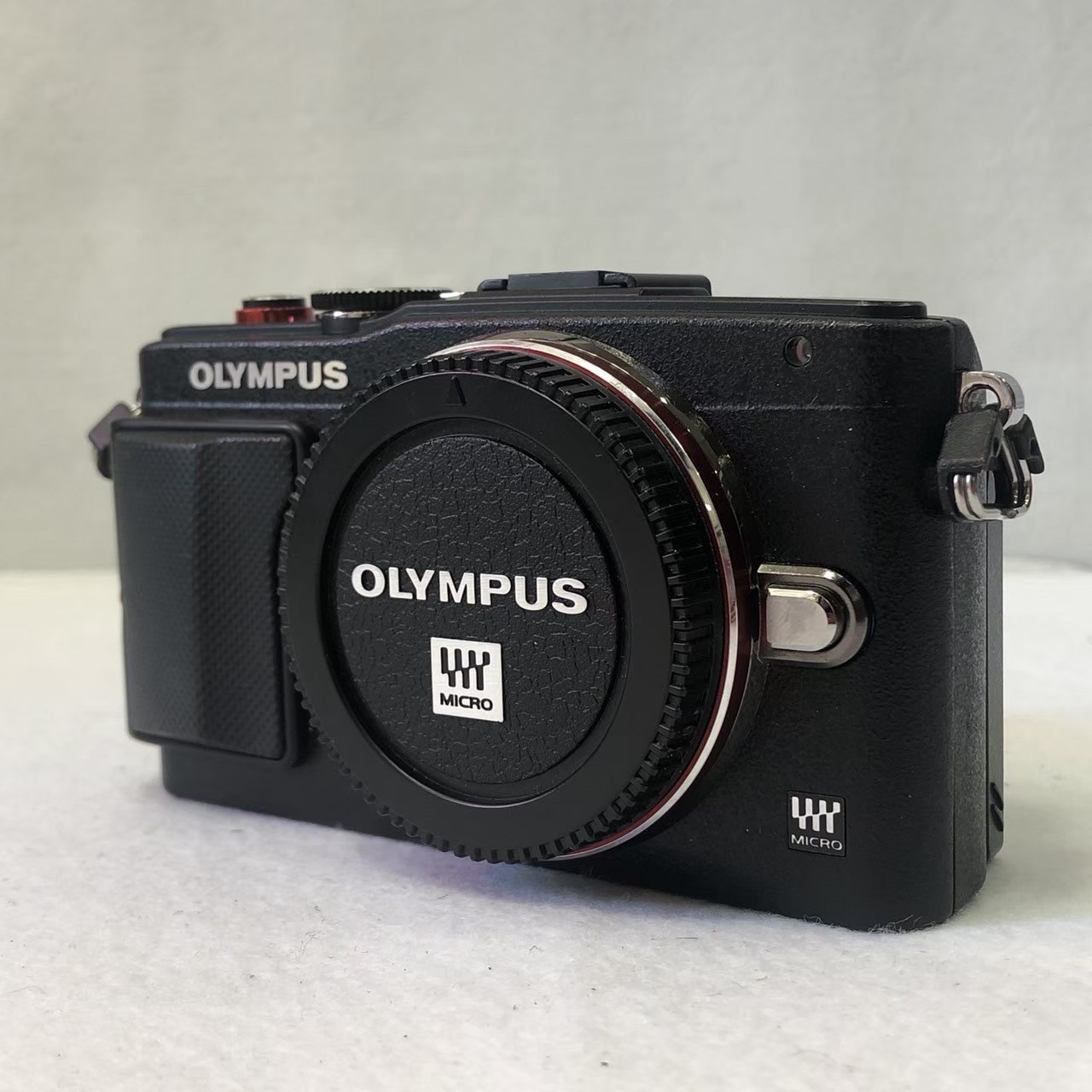 【買取実績|吹田市】OLYMPUS E-PL6 ミラーレス一眼カメラを出張買取いたしました!