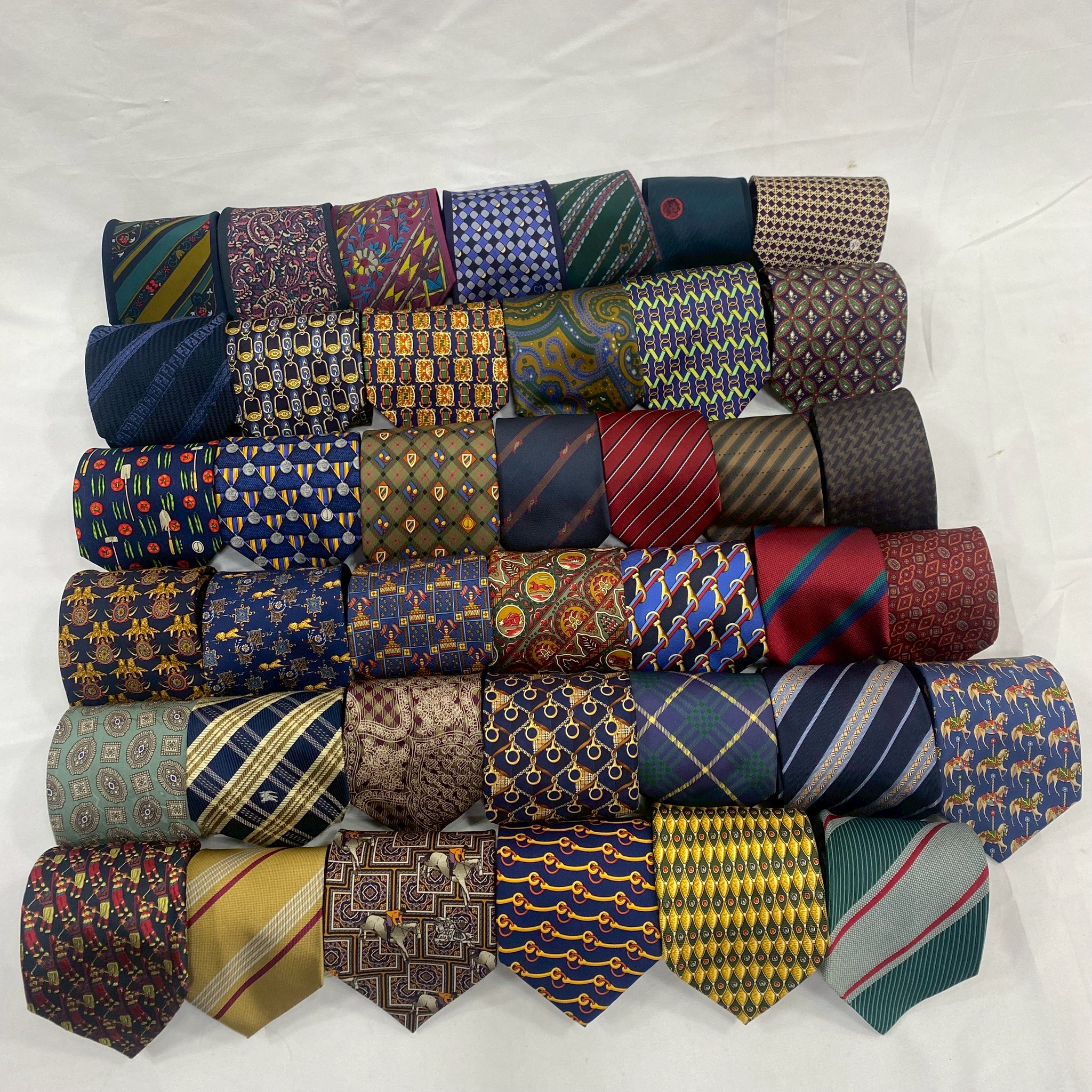 【買取実績|東大阪市】ブランド ネクタイ 40本セットを出張買取いたしました!