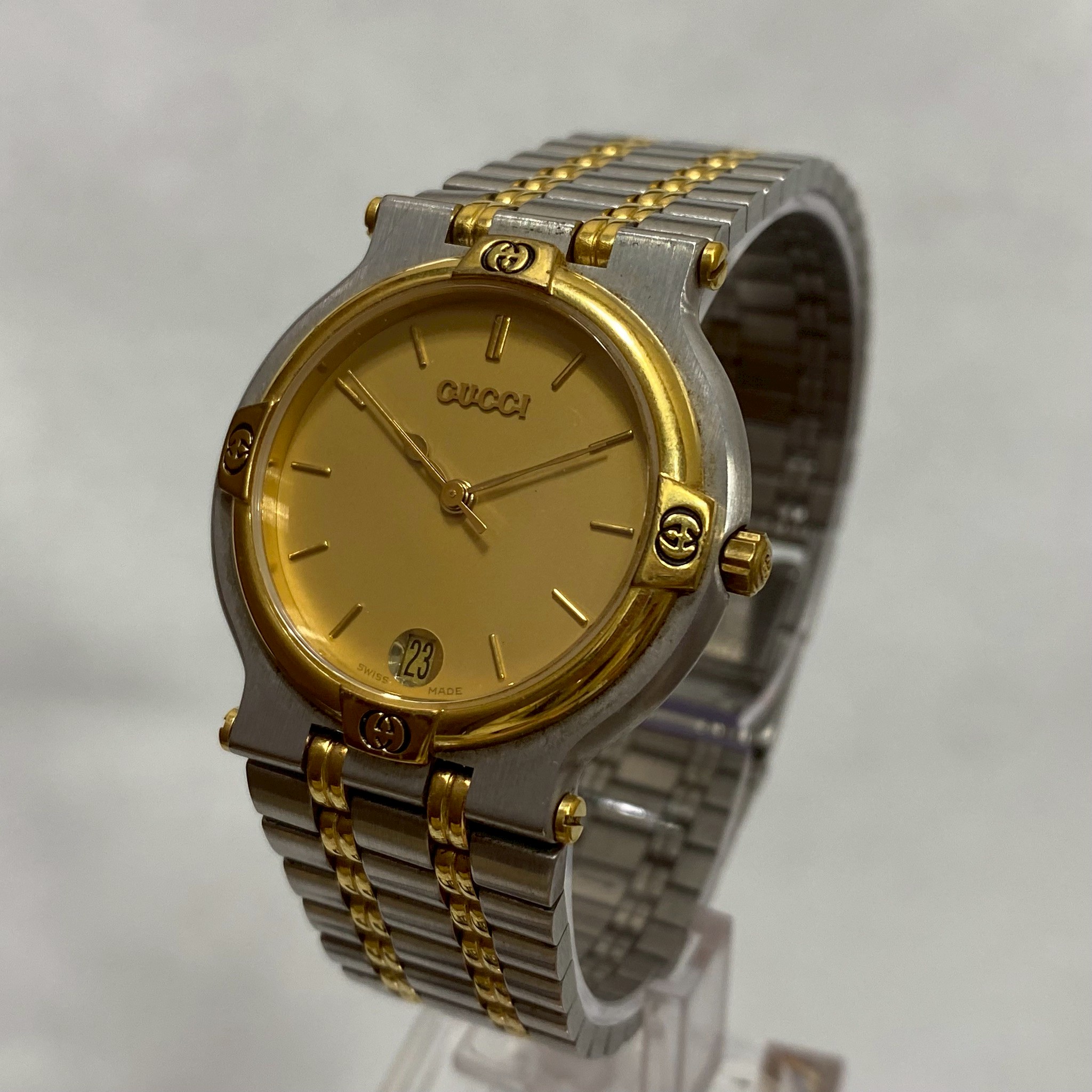 【買取実績｜大阪市】GUCCI 9000M 腕時計を出張買取いたしました！