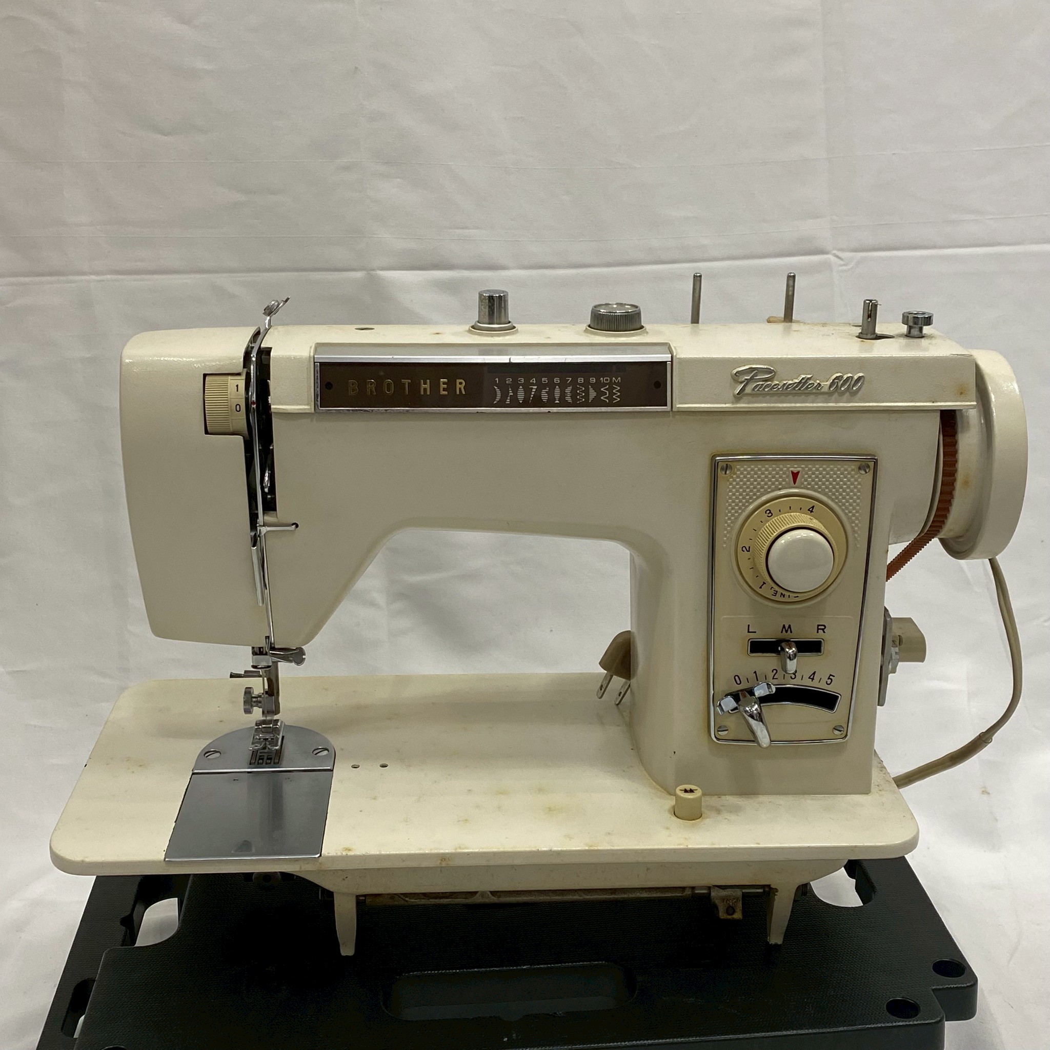 【買取実績｜阪南市】BROTHER PACESETTER 600 ミシンを出張買取いたしました！