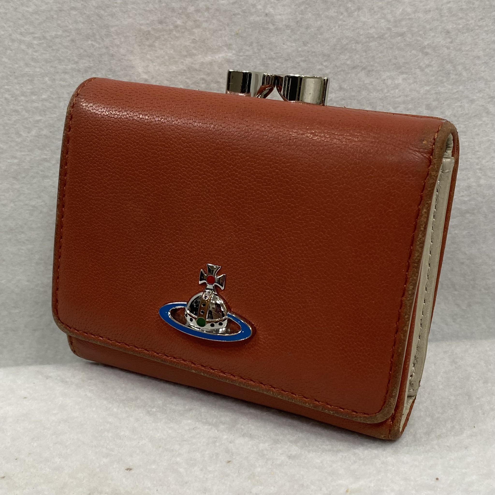【買取実績|大阪市】Vivienne Westwood のお財布を出張買取しました!