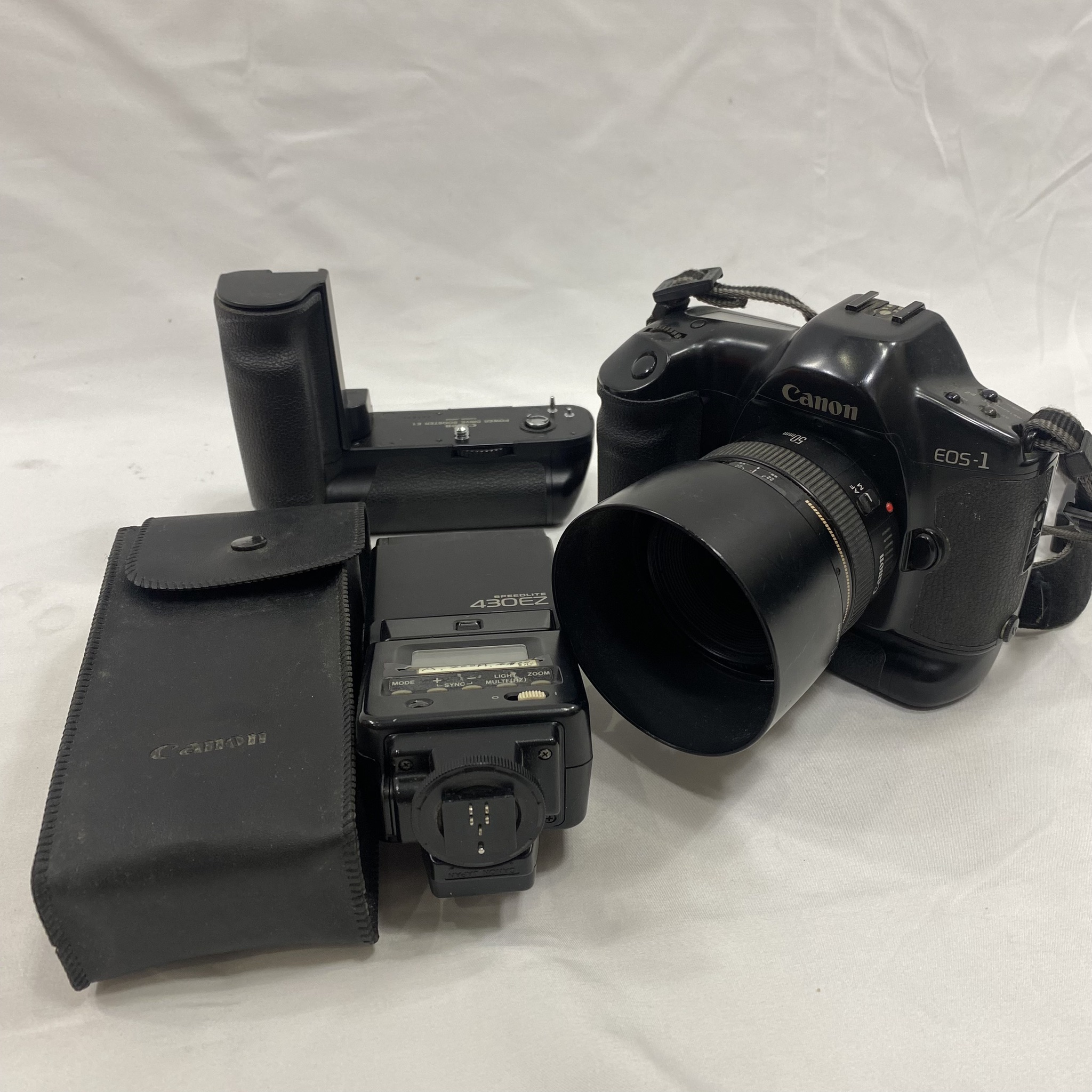 【買取実績|大阪市】Canon(キヤノン)EOS-1 フィルム一眼レフカメラを出張買取しました!