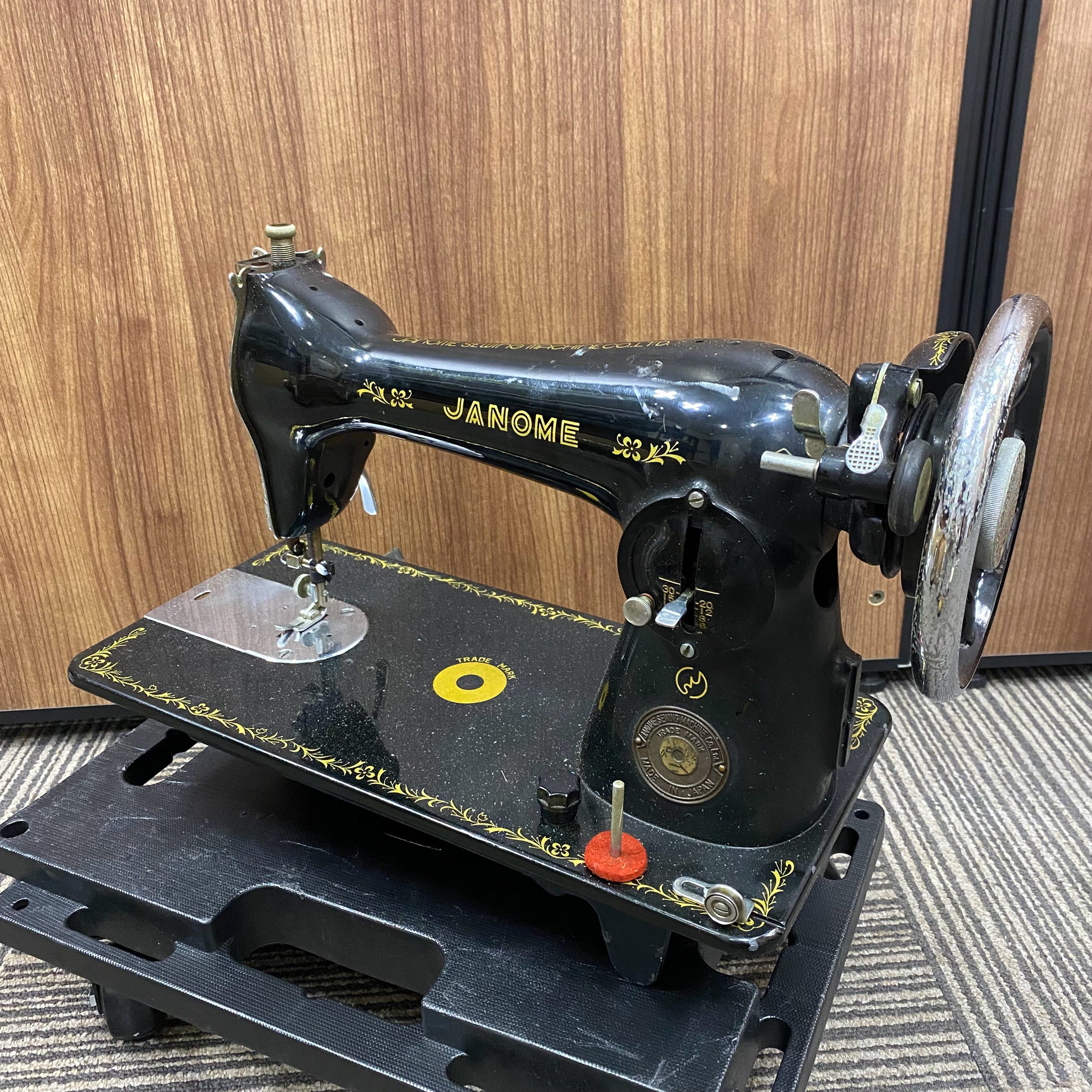 【買取実績|藤井寺市】JANOME(ジャノメ)のレトロミシンを出張買取しました!